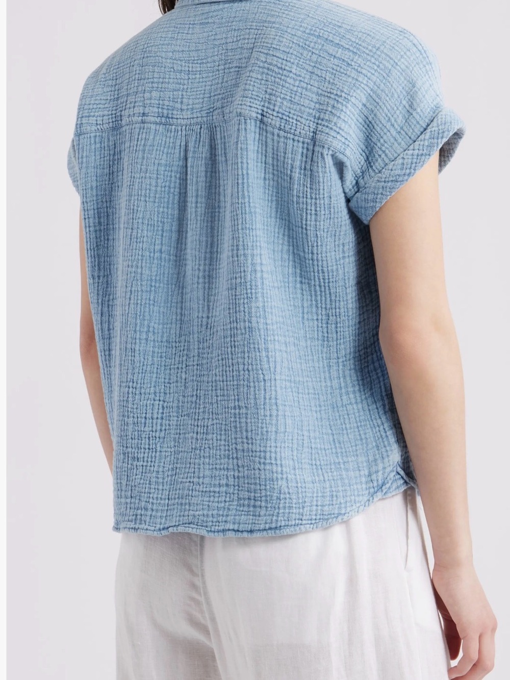 beachlunchlounge Dawson 100% Cotton Gauze Blue Acid Wash Button-Front Top Size X - Picture 2 of 9